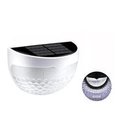Arandela Solar – Decorativa Ondulada para Áreas Externas - Lumen